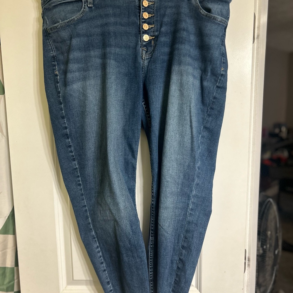 Maurices High Rise Button-Fly Blue Jeans